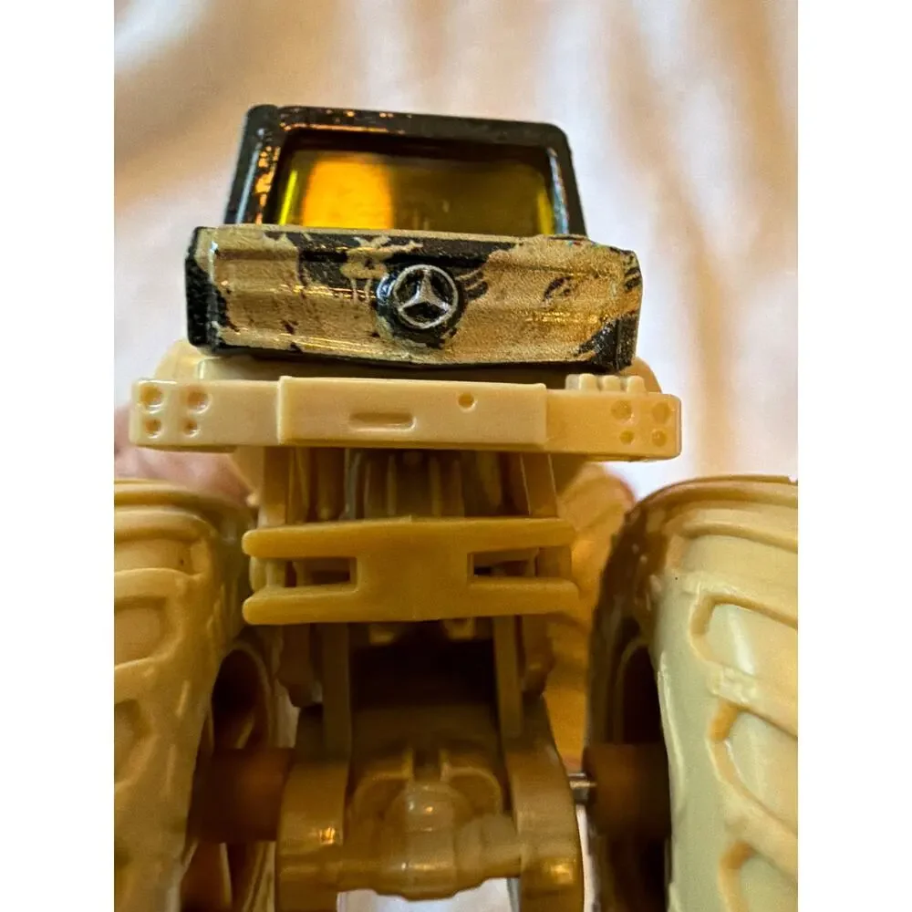 Mattel Hot Wheels Monster Trucks El Segundo 878 Mercedes Benz Unimog Loose